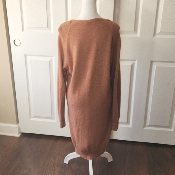 VINCE WOMENS SWEATER/ TUNIC/ DRESS 70% WOOL 30% CASHMERE SIZE SP DARK PINK COLOR - Picture 5 of 14